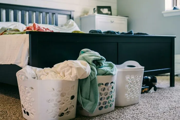 “Hookless Shower Curtain”: 30 Items That Cost Less Than $500 But Brought Big Benefits For Folks