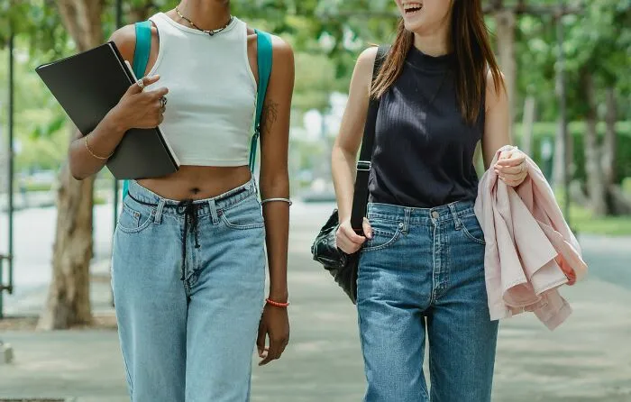 27 Times Someone’s Work Outfit Was So Inappropriate, They Were Asked To Change