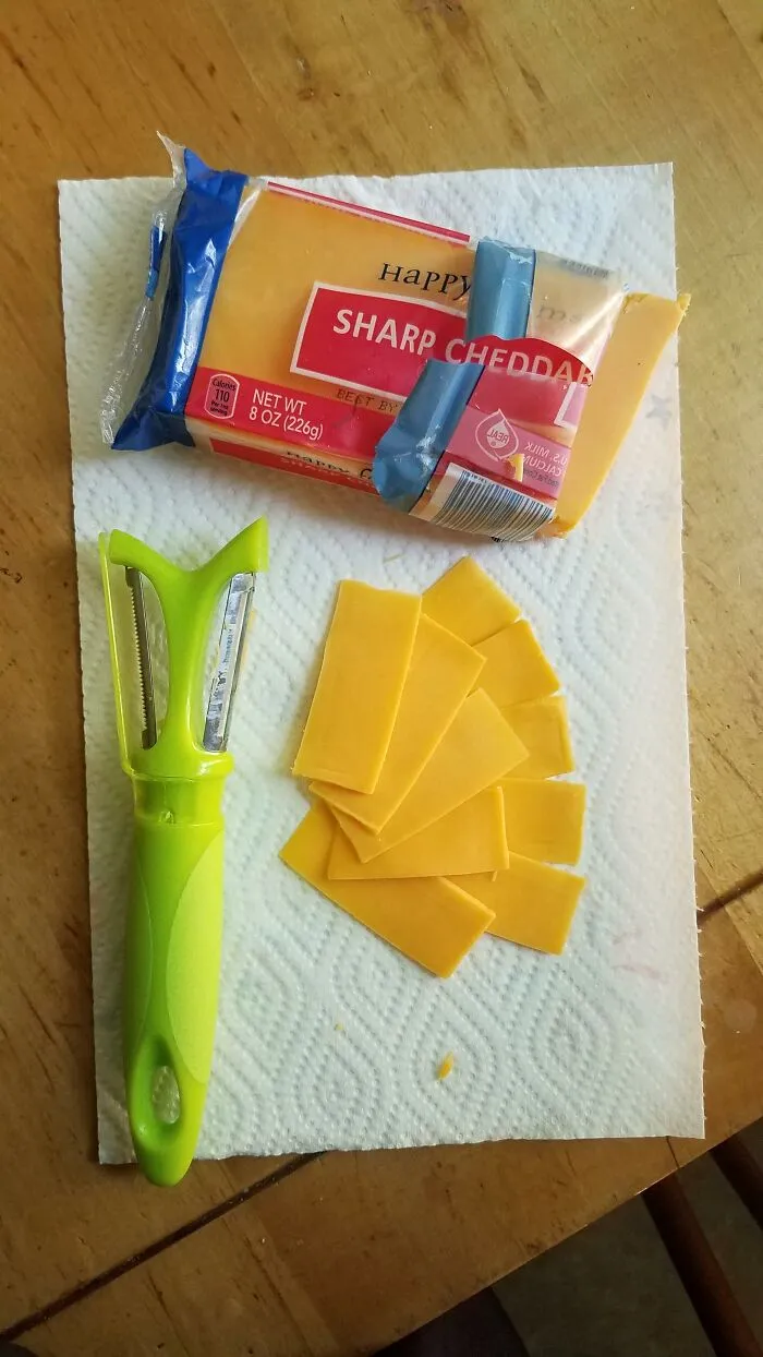 “Dental Floss Is Great For Cutting Cake”: 30 Surprising Ways You Can Use Everyday Items