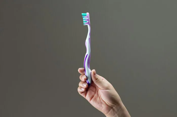 “Dental Floss Is Great For Cutting Cake”: 30 Surprising Ways You Can Use Everyday Items