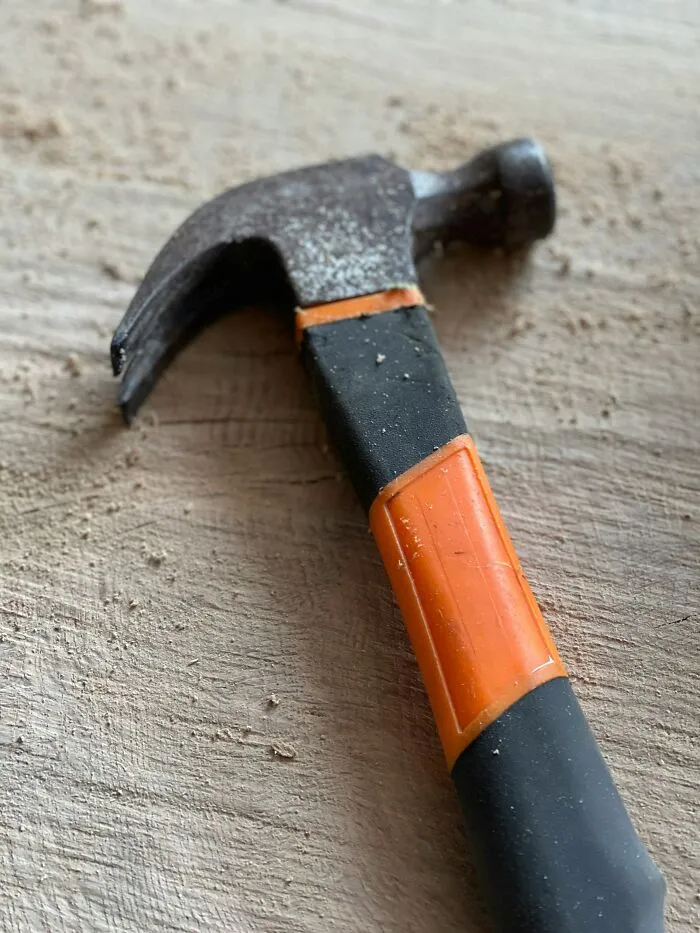 “Dental Floss Is Great For Cutting Cake”: 30 Surprising Ways You Can Use Everyday Items
