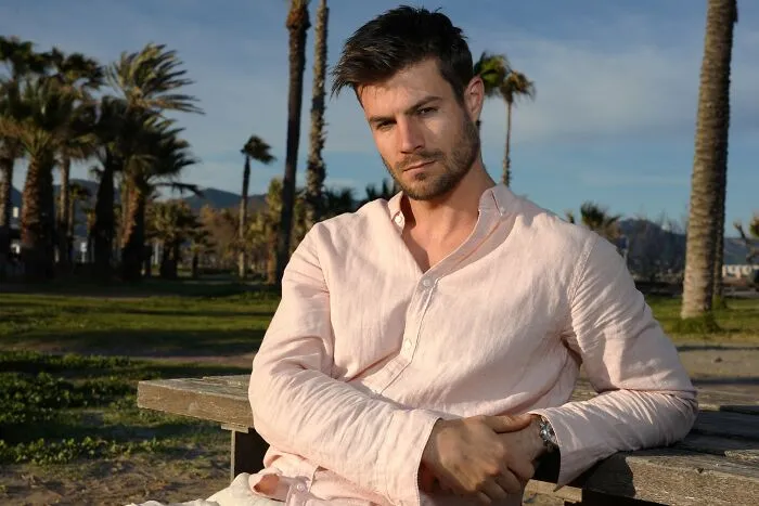 25 “Pretty Privilege” Experiences By Men That Prove How It Affects Them Just Like Women