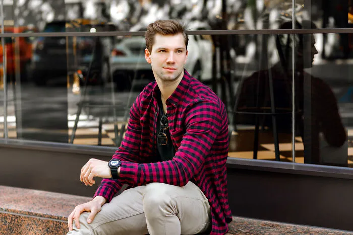 25 “Pretty Privilege” Experiences By Men That Prove How It Affects Them Just Like Women