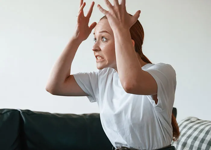 39 Red Flags That Some People Are Strangely Attracted To