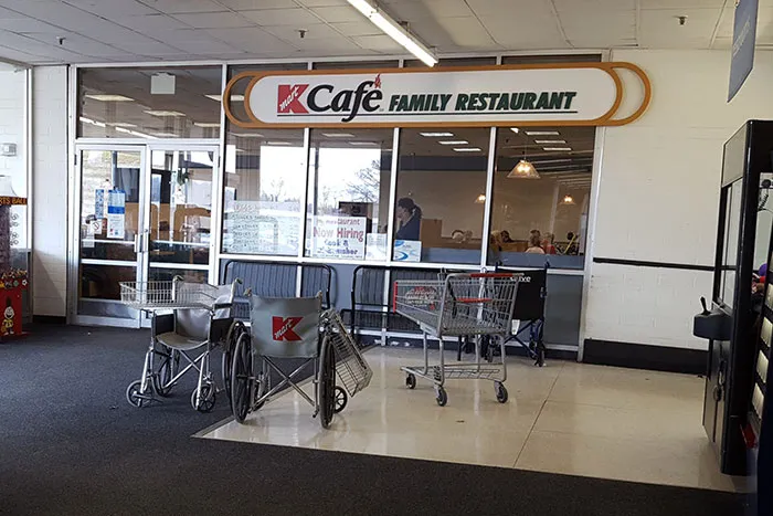 “We Called Them Deathballs”: 30 Things People Remember From Restaurants That Don’t Exist Today