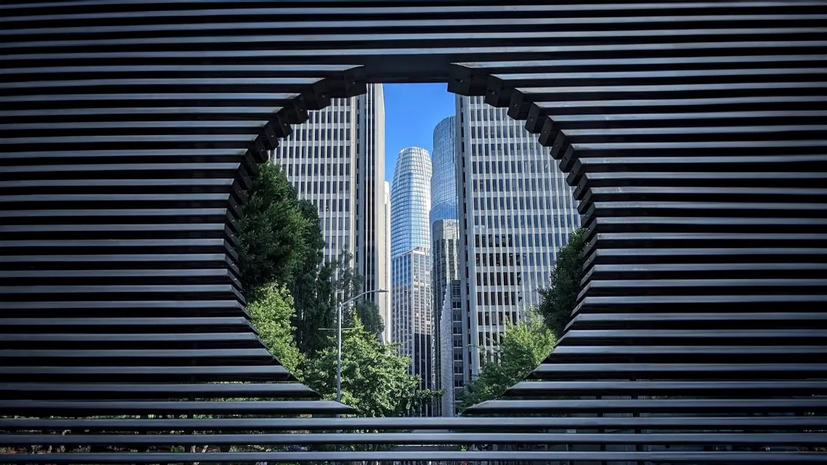 30 Stunning Photos That Showcase San Francisco’s True Spirit Through Sage Akaboshi’s Eyes