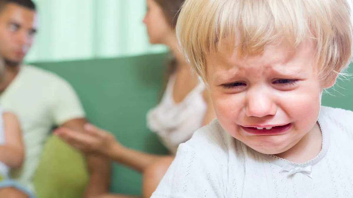 “Putting Their Child In A Beauty Pageant”: 30 Behaviors That Scream “Trashy Parenting”