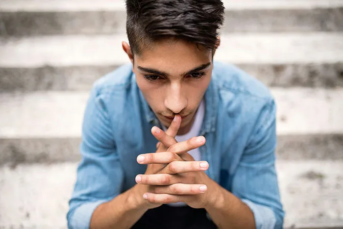 30 Signs That Show Someone Has Had A Lot Of Trauma In Their Life