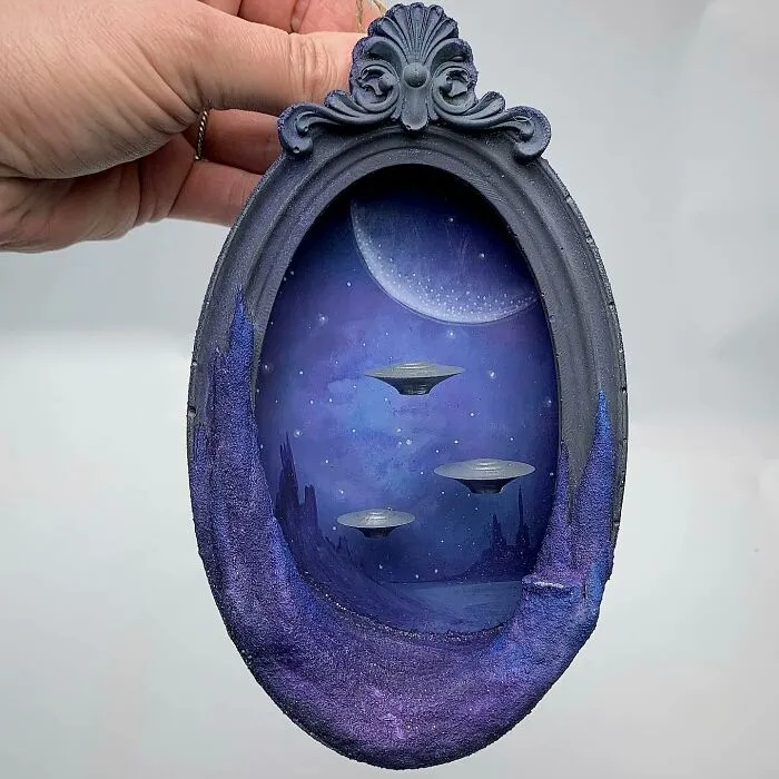 Artist Builds Fantastical Dioramas That Look Straight Out Of A Sci-Fi Fairytale (50 Photos)