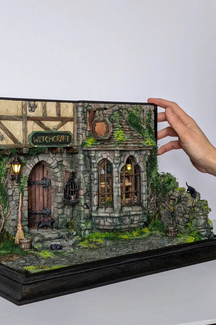 30 Mesmerizing Miniatures By Tamar Cohen That Let You Step Into Tiny Worlds
