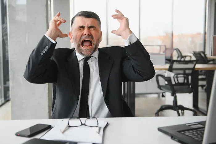 “Called Off Wedding”: 30 Absolutely Chaotic Office Dramas People Have Witnessed