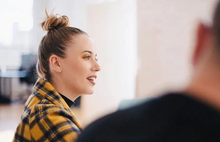 30 People Share Their Most Unhinged And Chaotic Job Interview Tips