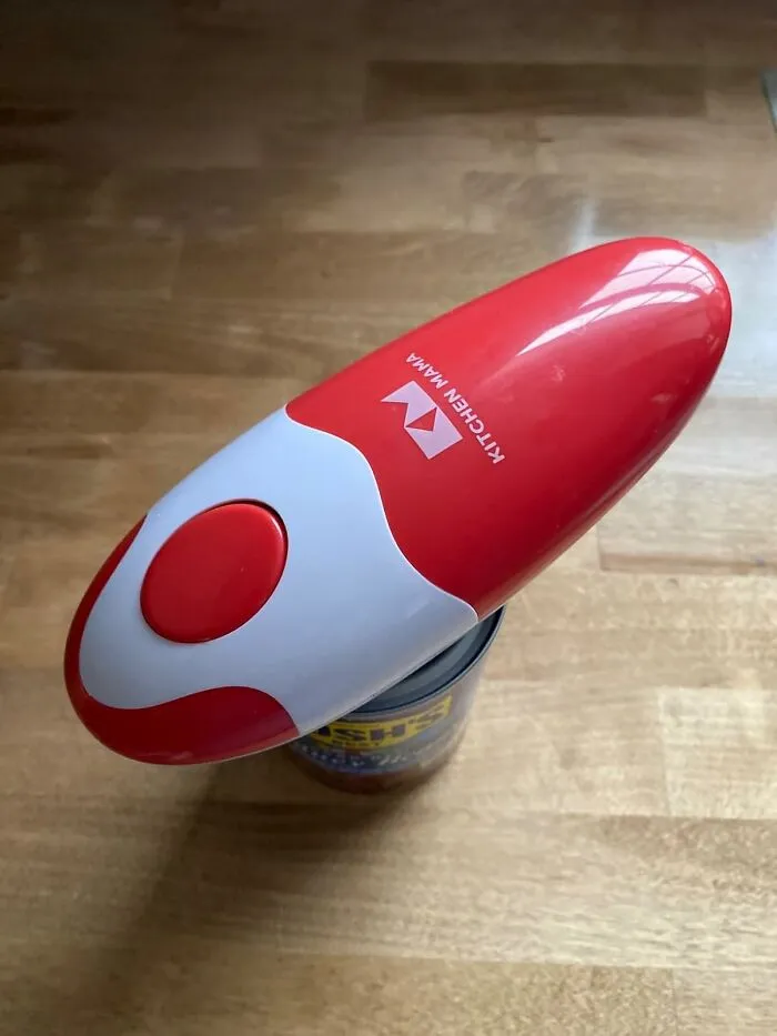 Because Manual Can Openers Are So Last Season (And Possibly A Good Way To Lose A Finger), The <a Style="Display:inline;" Href="Https://Www.amazon.com/Kitchen-Mama-Electric-Can-Opener/Dp/B087nlnp7t?ie=utf8&th=1&linkcode=ll1&tag=bpwoodpecker-20&linkid=6219fcea3c7fb68f03e85bef4c42e48a&language=en_us&ref_=as_li_ss_tl" Target="_blank"><span Style="Font: Inherit; Color: #d74b1f;"> Electric Can Opener </Span>  Is The Ultimate Kitchen Game-Changer For The Lazily Inclined