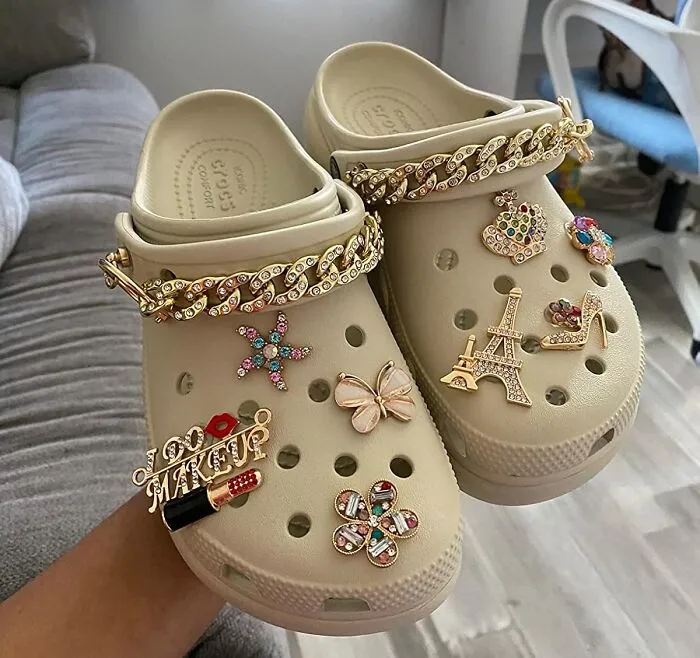 Elevate Your Comfort Game With These <a Style="Display:inline;" Href="Https://Www.amazon.com/Crocs-Womens-Classic-Platform-Shoes/Dp/B09gh722t5?ie=utf8&linkcode=ll1&tag=bpbird-20&linkid=2de5d336607d0842e1d83a04d83cfcd2&language=en_us&ref_=as_li_ss_tl" Target="_blank"><span Style="Font: Inherit; Color: #d74b1f;"> Platform Crocs </Span> That Bring A Springtime Boost To Your Wardrobe And A Sigh Of Relief To Your Soles