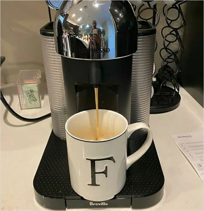 Skip The Coffee Shop Lines And Perk Up Your Wallet With This <a Style="Display:inline;" Href="Https://Www.amazon.com/Nespresso-Espresso-Machine-Aeroccino-Breville/Dp/B01mzcqby4?ie=utf8&th=1&linkcode=ll1&tag=bpbird-20&linkid=a8c238b625056758217ef850f3571b14&language=en_us&ref_=as_li_ss_tl" Target="_blank"><span Style="Font: Inherit; Color: #d74b1f;"> Nespresso Coffee Machine </Span> That Brings Gourmet Coffee To Your Countertop, Not Your Credit Card Statement