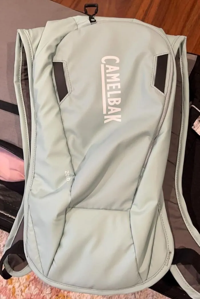 The <a Style="Display:inline;" Href="Https://Www.amazon.com/Camelbak-Zoid-Hydration-Black-White/Dp/B0dhymnglx?ie=utf8&th=1&linkcode=ll1&tag=bponion-20&linkid=622d61b3f3a858d0a7e0fdc29a01c113&language=en_us&ref_=as_li_ss_tl" Target="_blank"><span Style="Font: Inherit; Color: #d74b1f;"> Camelbak 70oz</Span> Is The Ultimate Festival BFF That's Got Your Back (And Your Hydration Needs) Covered From Sunup To Sundown And Beyond