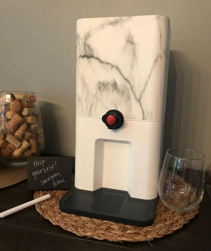 Uncork The Fun And Pour On The Compliments With The Ingenious  <a Style="Display:inline;" Href="Https://Www.amazon.com/Bebly-Premium-Dispenser-Drinks-Cocktails/Dp/B0c6bp377m?ie=utf8&th=1&linkcode=ll1&tag=bpelk-20&linkid=297831d2e984c59027804d6fb466b78c&language=en_us&ref_=as_li_ss_tl" Target="_blank"><span Style="Font: Inherit; Color: #d74b1f;"> 3l Wine Box Dispenser </Span> That's A Game-Changer For Wine Lovers And A Sophisticated Addition To Any Gathering