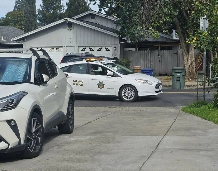 Of All The People To Block My Driveway (And The Entire Lane) And Leave Their Car Unattended
