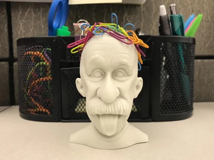Because Your Desk Deserves Some Serious Genius, Prepare To Finally Organize Your Thoughts While Looking Smart With This <a Style="Display:inline;" Href="Https://Www.amazon.com/Mustard-Magnetic-Paper-Clip-Dispenser/Dp/B00niveq6m?ie=utf8&th=1&linkcode=ll1&tag=bpturtle-20&linkid=22d31aa8cbc9300e6aacb7af6c0d2252&language=en_us&ref_=as_li_ss_tl" Target="_blank"> <span Style="Font: Inherit; Color: #d74b1f;"> Paperclip Holder </Span>