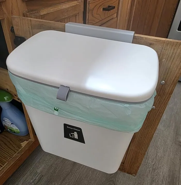 Reduce Waste, And Maybe Attract A Friendly Worm With A Little Help From This <a Style="Display:inline;" Href="Https://Www.amazon.com/Tiyafuro-Kitchen-Cupboard-Bathroom-Mountable/Dp/B089wdzd3h?ie=utf8&th=1&linkcode=ll1&tag=bpwolf-20&linkid=5a48b7378e2354df233ab37fb5e9703d&language=en_us&ref_=as_li_ss_tl" Target="_blank"> <span Style="Font: Inherit; Color: #d74b1f;"> Small Compost Bin </Span>
