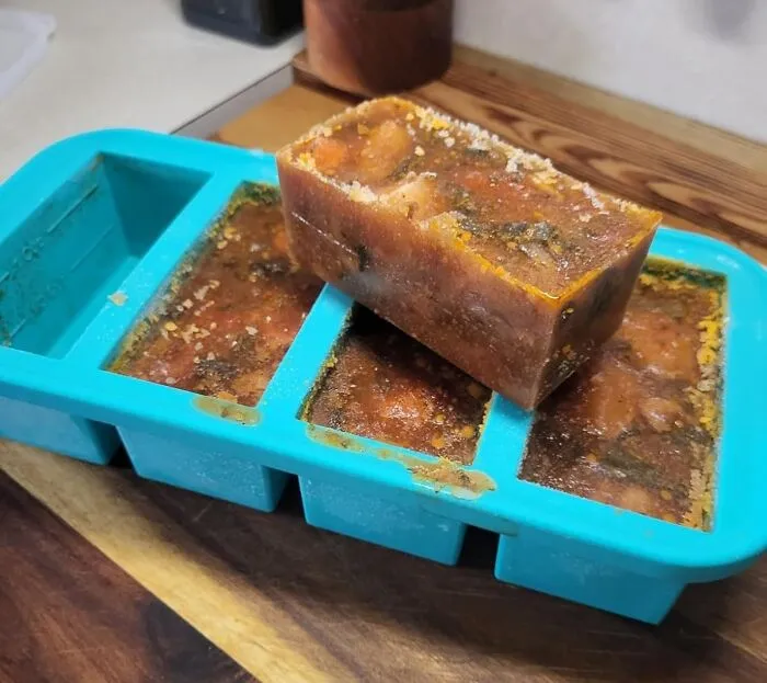 Stop With The Food Waste And Start Living, Make One Bite Servings That Can Last For Months With <a Style="Display:inline;" Href="Https://Www.amazon.com/Souper-Cubes-Extra-Large-Silicone-Freezing/Dp/B07gssr5v2?ie=utf8&th=1&linkcode=ll1&tag=bpwolf-20&linkid=0feebdf3bf5c18bb766a08fedfe06cc2&language=en_us&ref_=as_li_ss_tl" Target="_blank"> <span Style="Font: Inherit; Color: #d74b1f;"> Single Serving Freezer Moulds, </Span> Because You Deserve The World And None Of It To Be Wasted