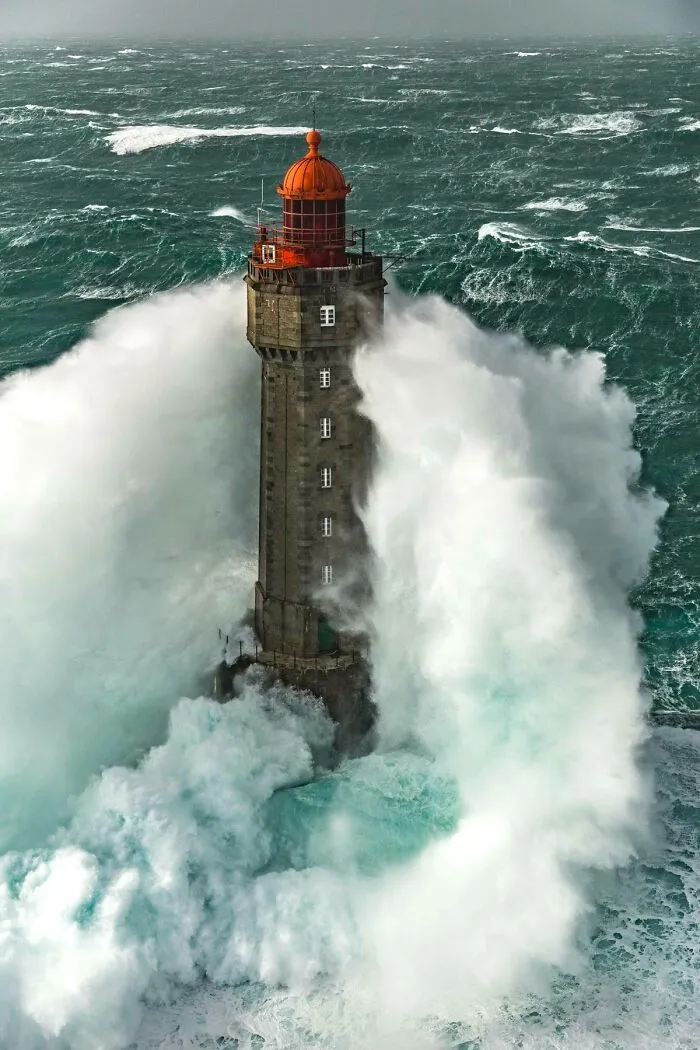 La Jument Lighthouse Gets Pounded By Heavy Seas