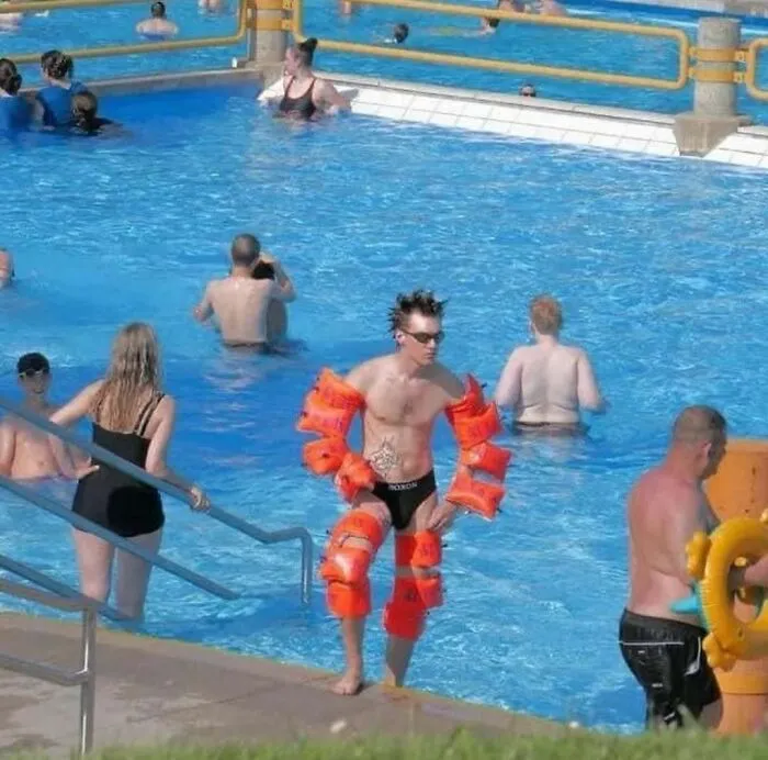 40 Funny Cursed Images That Will Break Your Brain