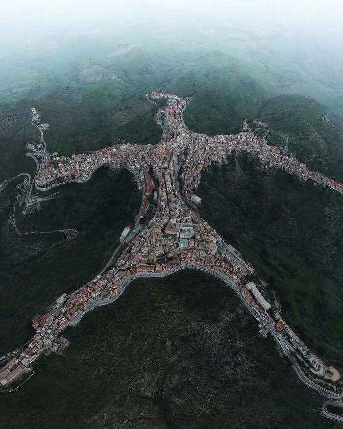 30 Aerial Photographs By This Photographer That Capture Stillness And Scale