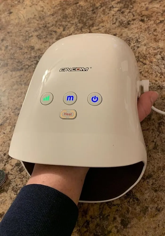 Give Their Perpetually Scrolling Thumbs A Much Deserved Break With A <a Style="Display:inline;" Href="Https://Www.amazon.com/Cincom-Rechargeable-Massager-Compression-Arthritis/Dp/B0872y3hjc?ie=utf8&th=1&linkcode=ll1&tag=bpferret-20&linkid=17164cd9d460a22f8d1abcbb07f5b772&language=en_us&ref_=as_li_ss_tl" Target="_blank"><span Style="Font: Inherit; Color: #d74b1f;"> Hand Massager </Span> Because Carpal Tunnel Is *so* Not Fetch