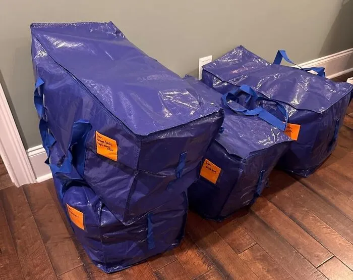 Your Moving Pile Just Met Its Match Because These <a Style="Display:inline;" Href="Https://Www.amazon.com/Ticonn-Zippers-Carrying-Handles-Heavy-Duty/Dp/B086wnzjg5?ie=utf8&th=1&linkcode=ll1&tag=bpsparrow-20&linkid=2fc88a597c8c5209d150347ab285d8c6&language=en_us&ref_=as_li_ss_tl" Target="_blank"><span Style="Font: Inherit; Color: #d74b1f;"> Extra Large Moving Bags </Span> Hold More Than Your Emotional Baggage From 2016