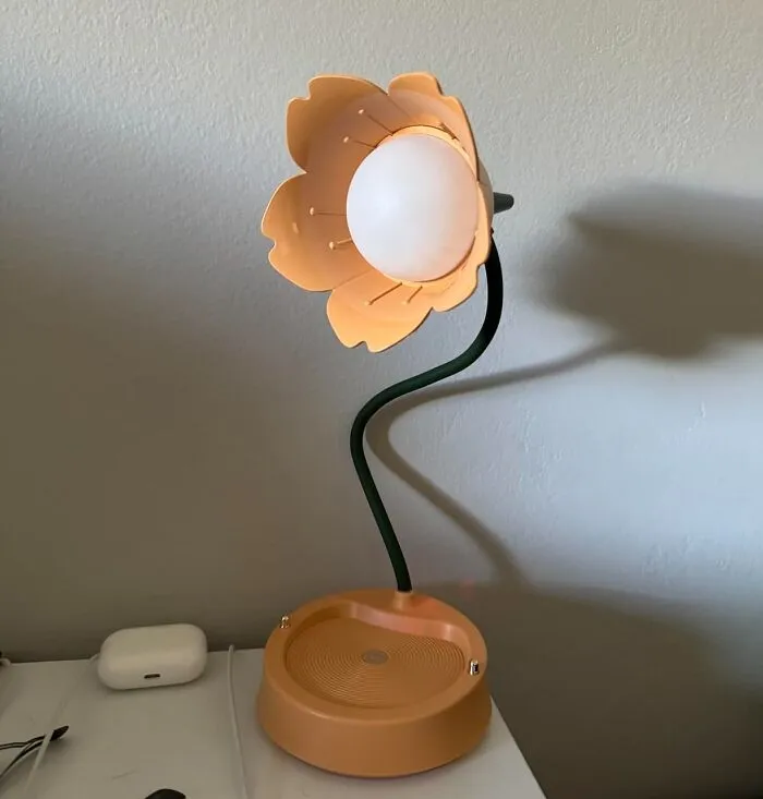 Brighten Up Your Room And Your Mood With An Illuminating <a Style="Display:inline;" Href="Https://Www.amazon.com/Magical-Jd-Adjustable-Rechargeable-Eye-Caring/Dp/B09bkyqz4v?ie=utf8&th=1&linkcode=ll1&tag=bpapple-20&linkid=801b60af079b4c083166fd9cbbaf4bf0&language=en_us&ref_=as_li_ss_tl" Target="_blank"><span Style="Font: Inherit; Color: #d74b1f;"> Flower Lamp</Span> That's Sure To Add A Touch Of Whimsy To Any Space!