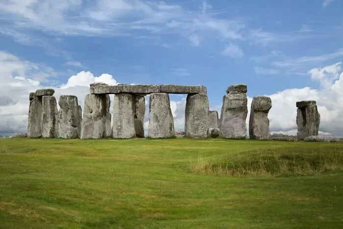 Stonehenge Near Salisbury, England, Was Constructed In Several Phases Beginning About 3100 Bc And Continuing Until About 1600 Bc