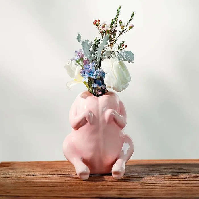 A <a Style="Display:inline;" Href="Https://Www.amazon.com/Planter-Outdoor-Ceramic-Wedding-Decorative/Dp/B0d9qbdwfb?crid=202txf71wcsa3&dib=eyj2ijoimsj9.0dy5uhvhsqm3lmzbwswnf1jtxpbcsorlgttw2azugmkkwagojwe9eqv_frrbgxbgf5z2lh_fwzlgrr4lwg_xbjn-Hncagvfsbtbhxetsinwrumnzfmedojrqcuze-2bx4edmjjuhrzbk6txurls1dawkfrnuvr0jsccvsnpha4cdhig-Hzu1kespmqrdfpmzcjhs6zinr-Q3ghnvvelhtd3mdzaeu_z5yygvi4gokg3vq_lbssguqund5l9vdkbs49woitlvbkgvwdy23ker47k5plwyy8vq72iouchm-Ja.7latfku3ssxmzznmlsrmxgvmcb1w5ewrmgshvj2infy&dib_tag=se&keywords=funny%2bvase&qid=1745935567&sprefix=funny%2bv%2caps%2c561&sr=8-5&th=1&linkcode=ll1&tag=bpcow-20&linkid=6f611442e393c4b1e3380d517e0e0612&language=en_us&ref_=as_li_ss_tl" Target="_blank"><span Style="Font:inherit;color:#d74b1f;"> Turkey Vase</Span> Brings A Touch Of...unconventional Charm To Mom's Flower Arrangement, Because Who Needs Elegance When You Can Have Poultry?