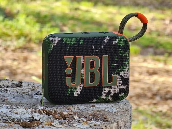Your Festival Squad's New BFF Is This <a Style="Display:inline;" Href="Https://Www.amazon.com/JBL-Ultra-Portable-Waterproof-Dustproof-Built/Dp/B0ctp3wswt?ie=utf8&th=1&linkcode=ll1&tag=bponion-20&linkid=88c3f06e2380b3fcc8670aae87711723&language=en_us&ref_=as_li_ss_tl" Target="_blank"><span Style="Font: Inherit; Color: #d74b1f;"> JBL Portable Waterproof And Dustproof Speaker</Span> That Can Withstand The Muddiest Of Dance Floors And The Wildest Of After-Parties