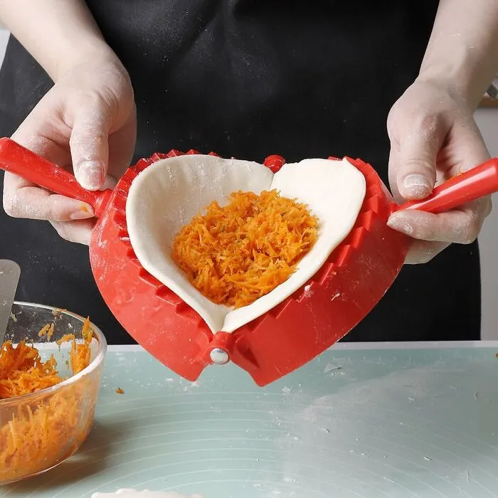 With A <a Style="Display:inline;" Href="Https://Www.amazon.com/1pc-Dumpling-Maker-Pastelitos-Turnovers/Dp/B0dlny3h7p?_encoding=utf8&dib=eyj2ijoimsj9.mdtyojhnebcpzevrk_npmfujfmk2x_moj3uxmu1-Ujviyjnxwmbdkwpgq-Cbfi3fi-Mfwsgbkmzta8p6yqoyy3demiyciaszdj5n2lpqtqimx_b96tnhzw638ylhmrklx_peibap5md53ouzll14wroa6vchvvmrqtp_yylgh8kb1ewixdx4zgudqmhaxkjwdfxzch1fuk3k4ofvdkinjq.yitzxush2_whopuwyhns_ep8uzlhwn5kavy6uzmfrda&dib_tag=se&keywords=kitchen&qid=1745481937&s=bazaar&sr=1-277&xpid=uqnt--Np2gv97&psc=1&linkcode=ll1&tag=bpcherry-20&linkid=70e798b4061de3fb9672211fa192003a&language=en_us&ref_=as_li_ss_tl" Target="_blank"><span Style="Font: Inherit; Color: #d74b1f;"> Dumpling Maker</Span> Homemade Dumplings Just Became Less Intimidating And Way More Delicious (And Less Likely To Fall Apart When You Try To Impress Your Friends)