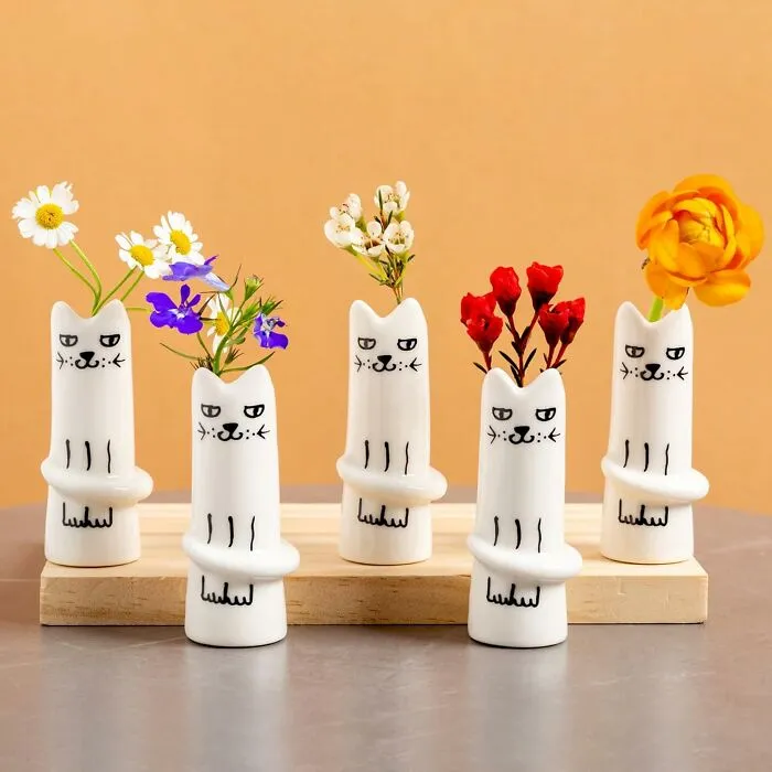 Meow-Gical Desk Vibes Incoming, Unleash Your Inner Crazy Plant Parent With These  <a Style="Display:inline;" Href="Https://Www.amazon.com/Dp/B0ctkk56f4?_encoding=utf8&th=1&linkcode=ll1&tag=bpturtle-20&linkid=838a7ff0d0b82645e1f023d2b7142221&language=en_us&ref_=as_li_ss_tl" Target="_blank"><span Style="Font: Inherit; Color: #d74b1f;"> Cute Mini Cat Vases </Span>