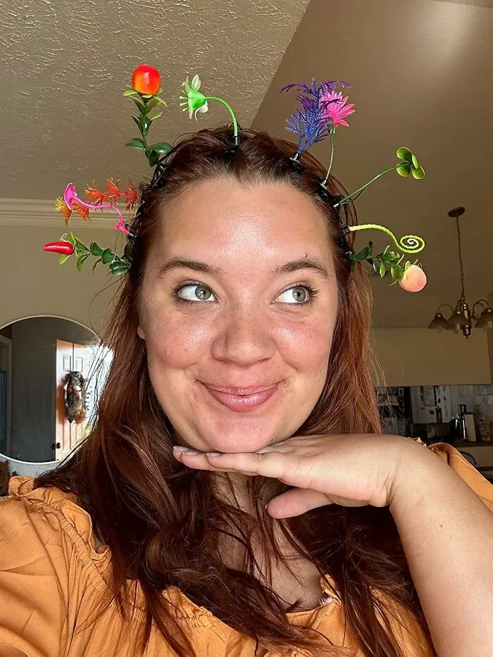 Top Off Your Quirky Look And Let Your Playful Personality Bloom With These Adorable <a Style="Display:inline;" Href="Https://Www.amazon.com/Mixed-Style-Clips-Women-Girls/Dp/B09n1glw7j?ie=utf8&th=1&linkcode=ll1&tag=bpapple-20&linkid=52912719319d206531c20178e98eacc1&language=en_us&ref_=as_li_ss_tl" Target="_blank"><span Style="Font:inherit;color:#d74b1f;"> Bean Sprout Berets</Span>