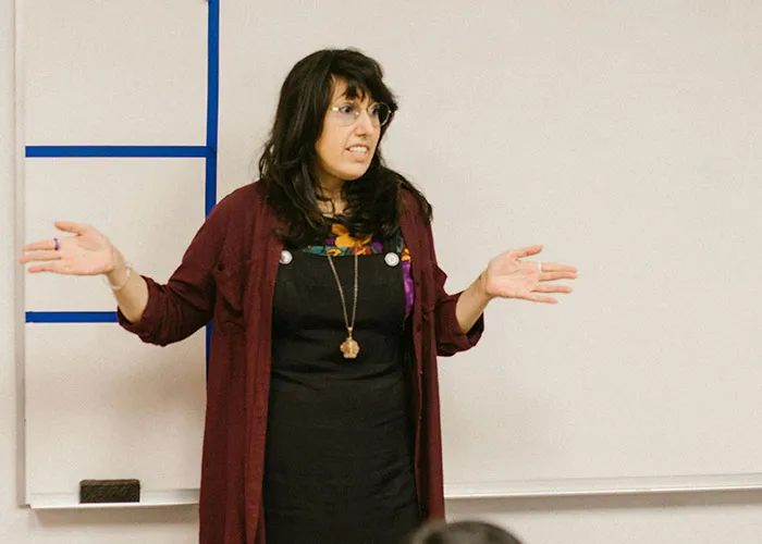 Teachers Gone Wild: 30 Craziest Things Ever Said In Class