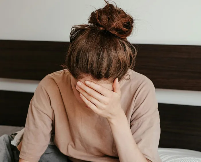 40 Relationships That Crumbled After One Eye-Opening Moment