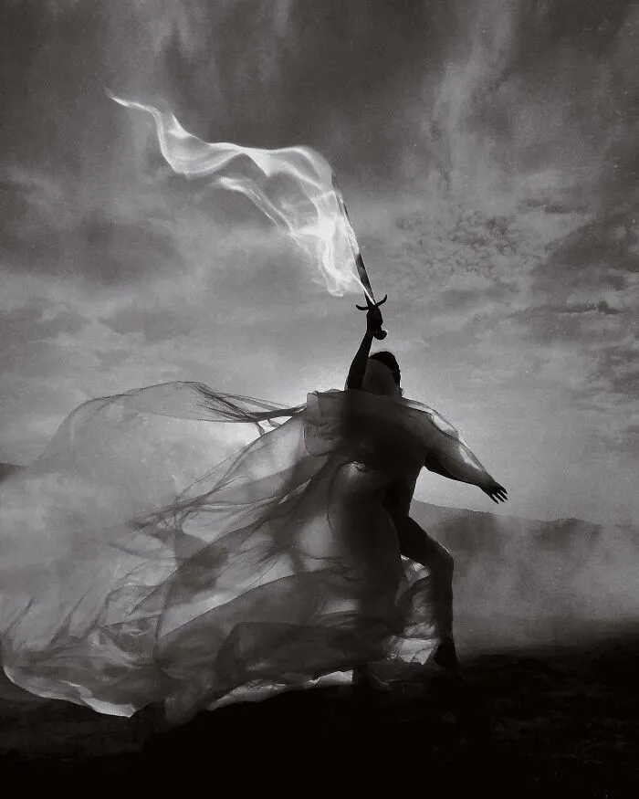 Ethereal Photography That Captures The Beauty Of Darkness And Nostalgia (49 Pics)