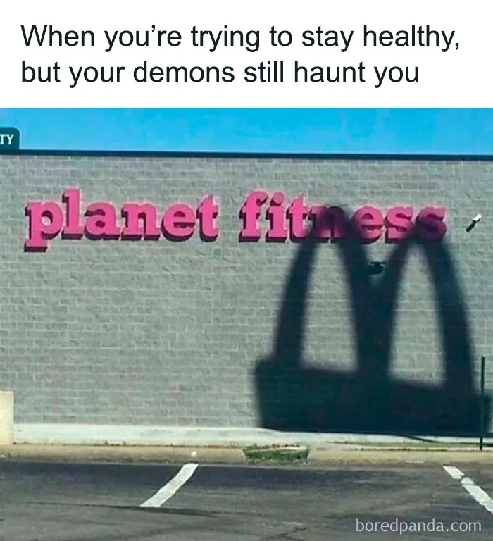 These 40 Memes Are So Random They Might Be Legally Brilliant