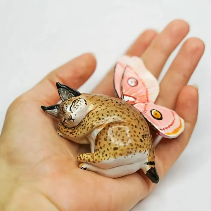 Artist Creates Adorable Animal Figurines, Here Are 48 Of Her Best Ones