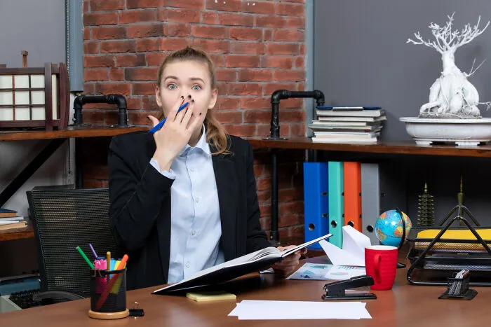 “Called Off Wedding”: 30 Absolutely Chaotic Office Dramas People Have Witnessed