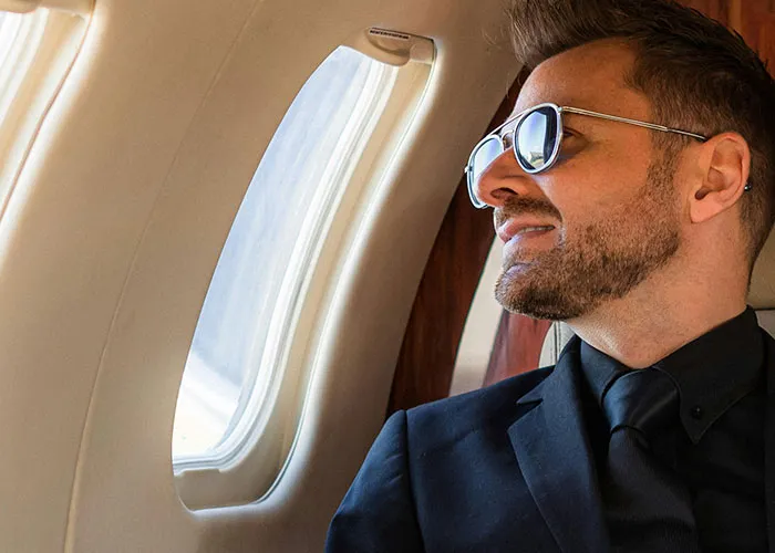 30 Outrageous In-Flight Moments That Made Everyone Regret Boarding