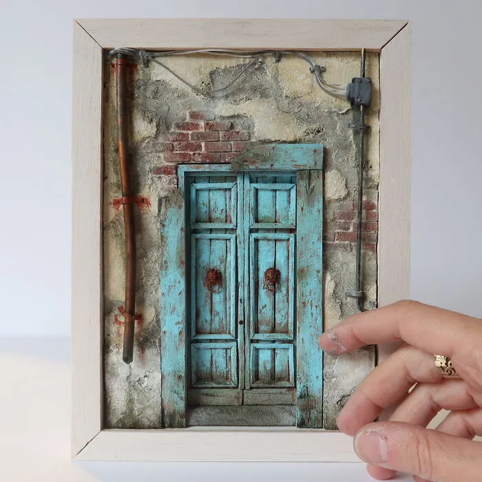 30 Mesmerizing Miniatures By Tamar Cohen That Let You Step Into Tiny Worlds