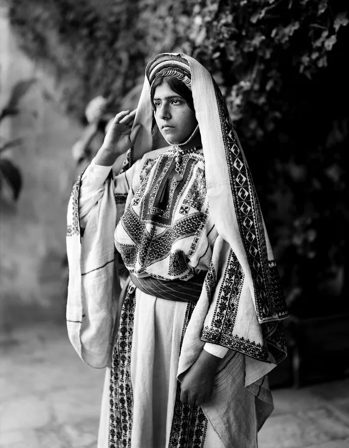 Ramallah Woman, Between 1898 And 1914