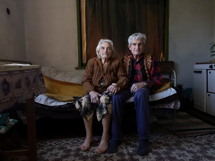 23 Powerful Images Of The World’s Invisible Women, By Michele Zousmer