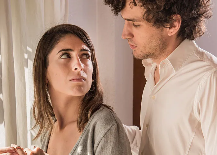 “The Ickiest Ick”: 30 Male Behaviors That Instantly Ruin Their Chances At Romance