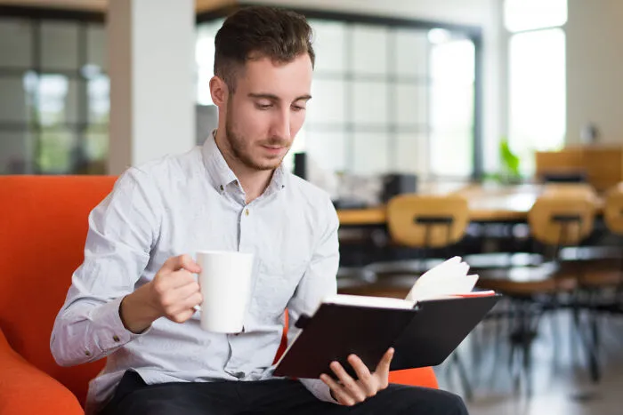 Job Interviews Took A Wild Turn When These 50 Candidates Got Hit With The Most Absurd Questions