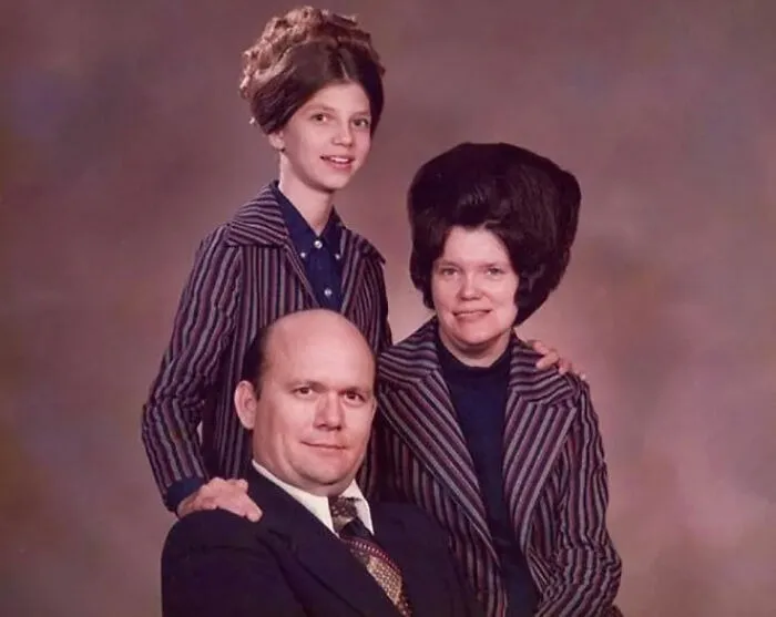 44 Outrageous Vintage Hairstyles That Required Serious Commitment